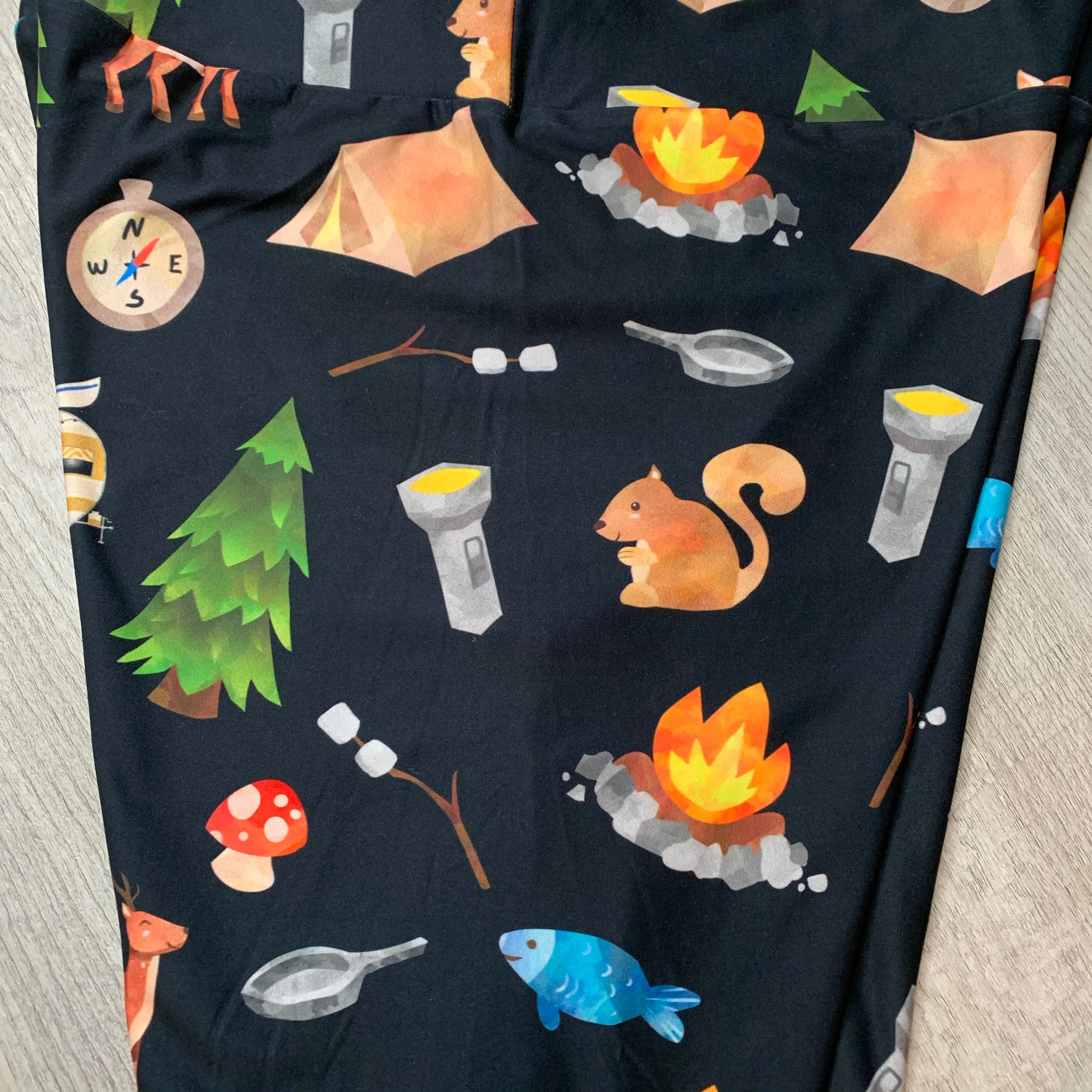 Camping Capri Soft Leggings