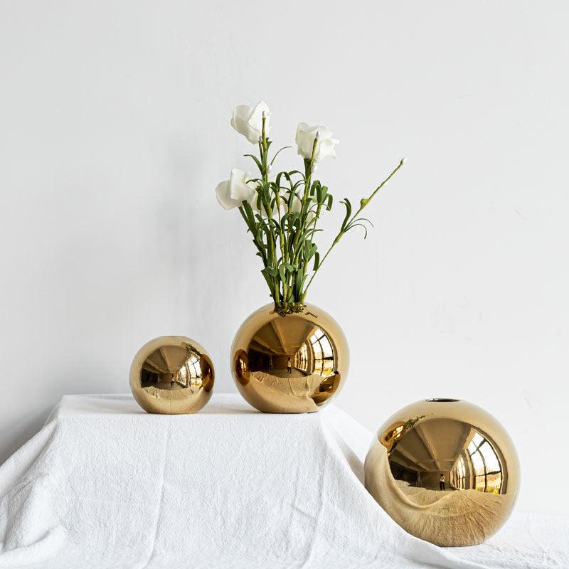 European Style Gold Plated Ceramic Vase Circular