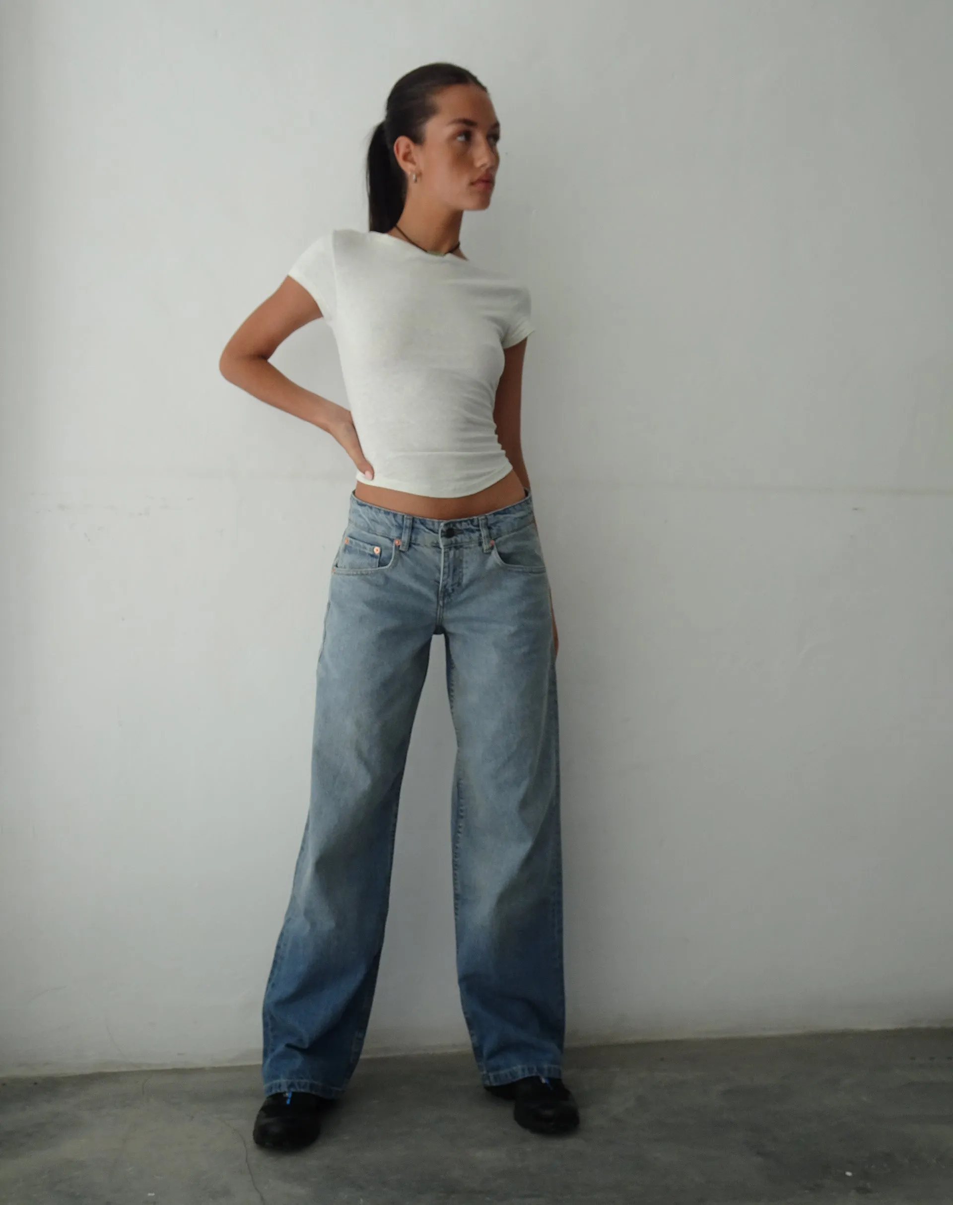 Low Rise Parallel Jeans in Vintage Bleach