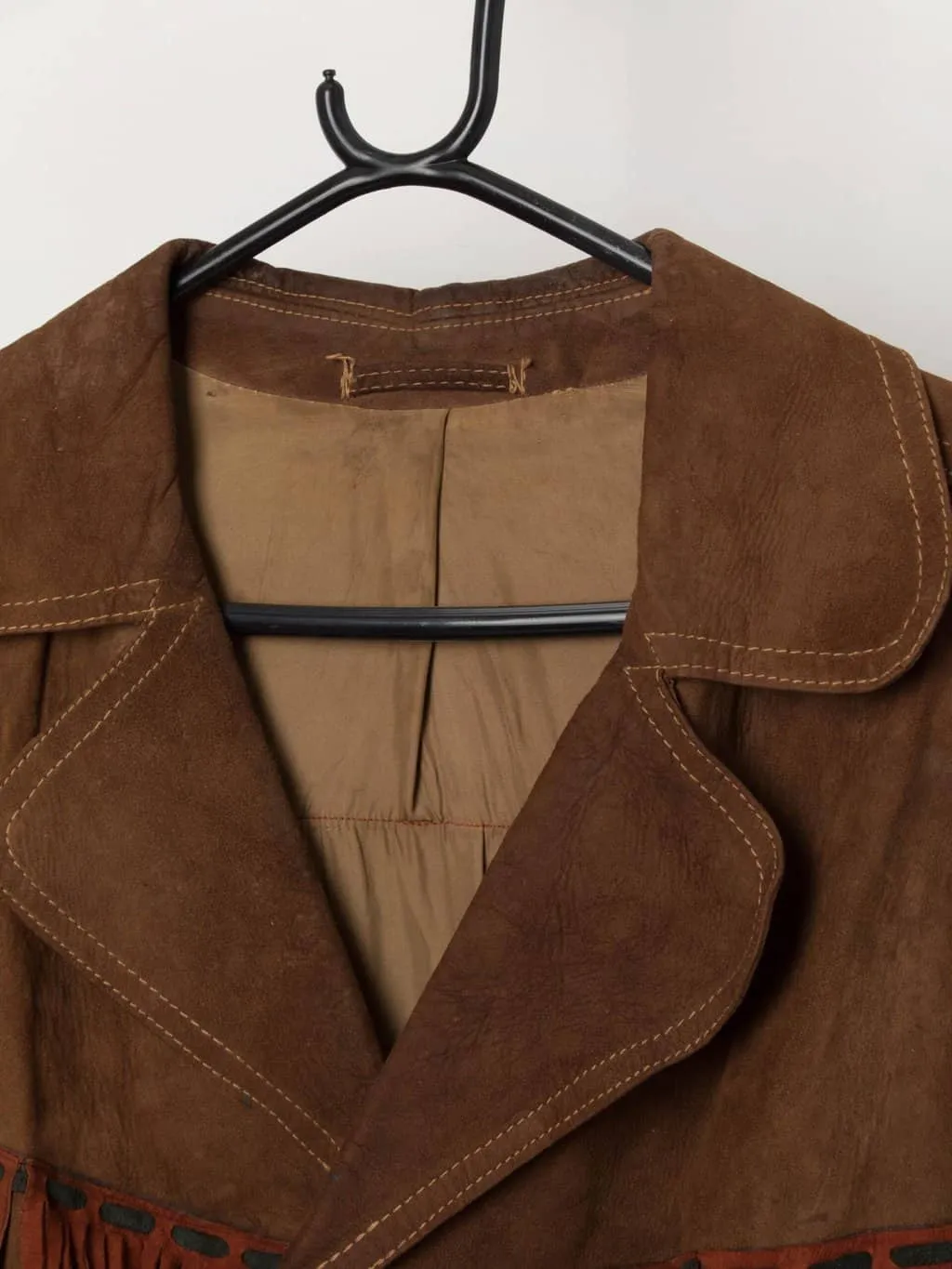 Men’s 70s vintage suede fringed jacket in brown – Medium