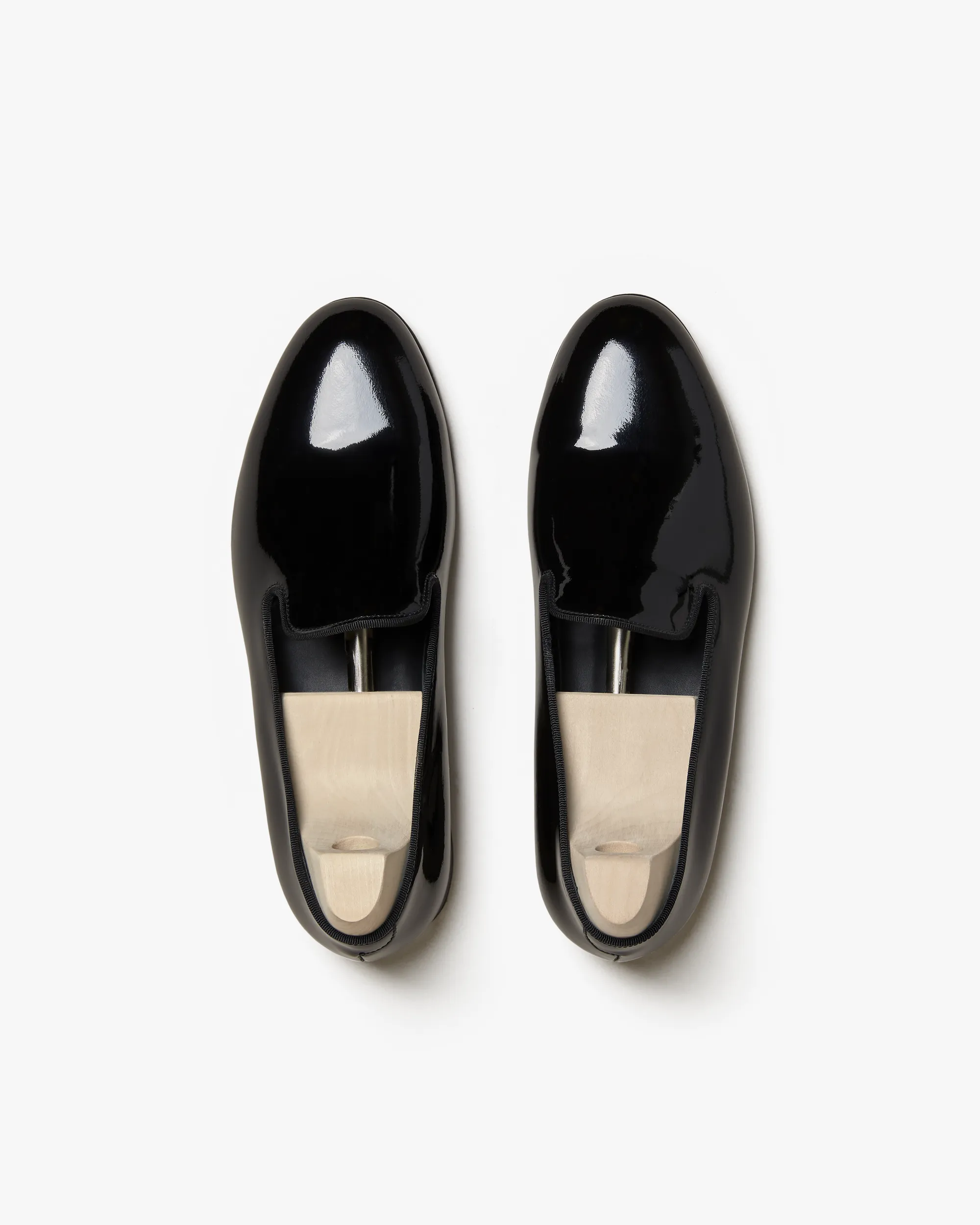 Musk – Black Patent Leather