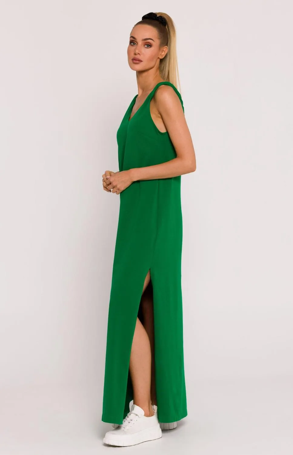 Robe longue à décolleté en V verte