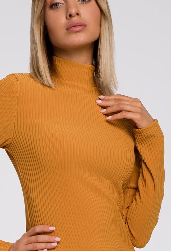 Robe pull jaune ocre