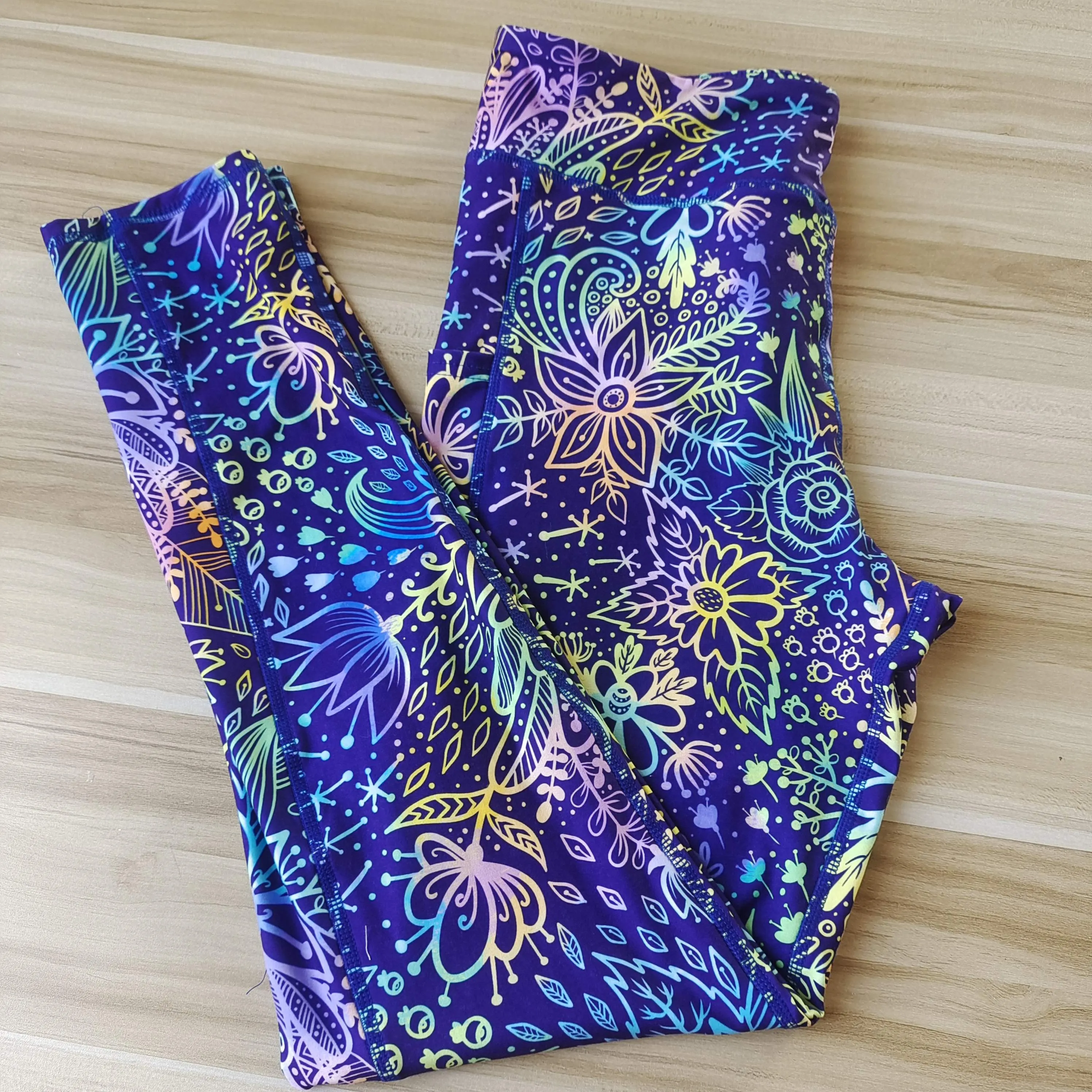 SCULPT Yoga Leggings- Botanical Fusion